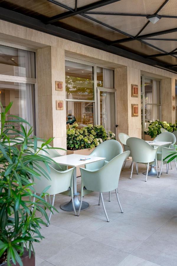 Hotel Cristina Corona Cattolica Esterno foto